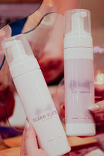 Load image into Gallery viewer, Ultra Violet Clean Slate Tan Remover