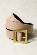 Load image into Gallery viewer, Oversized Square Buckle Belt
