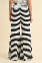 Load image into Gallery viewer, Black &amp; White Wide Leg Flare Pants
