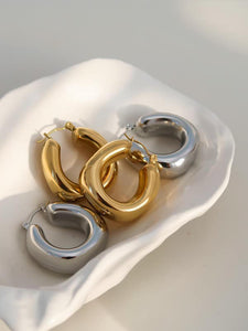 Non-tarnish Classic U Hoop Hollow Earrings