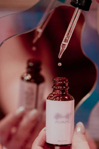 Ultraviolet Tanning Drops with Hyaluronic Acid