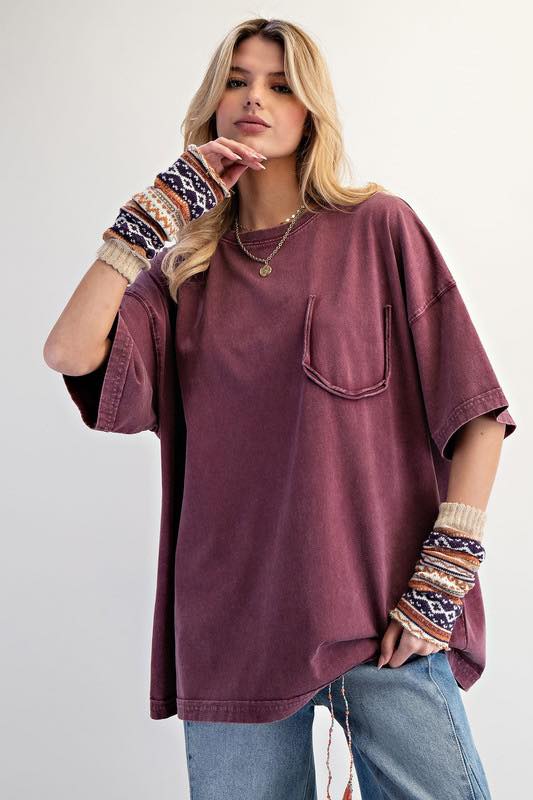 Easel Oversized Pocket Tee