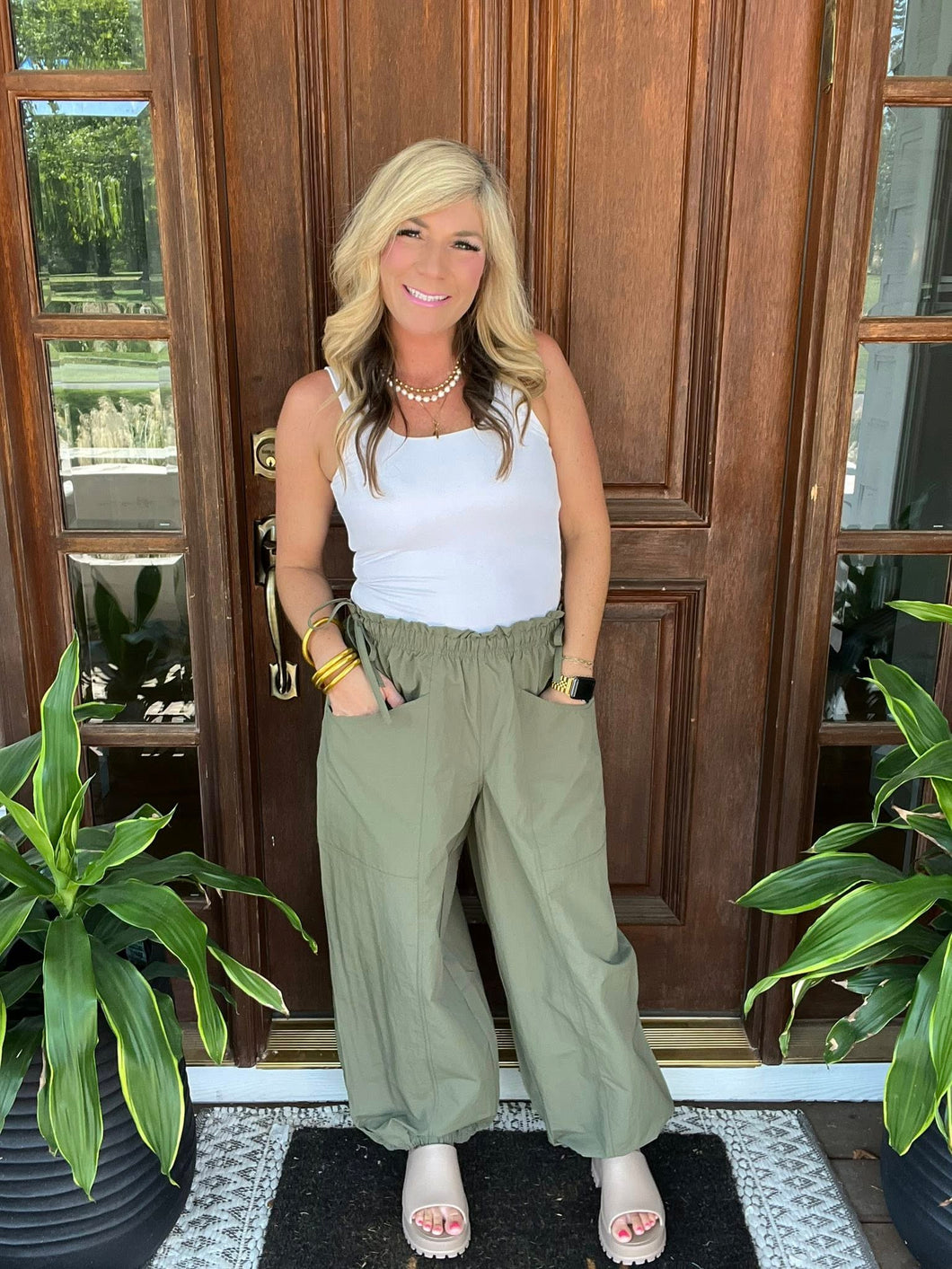 Olive Costa Pocket Pants by Blakeley