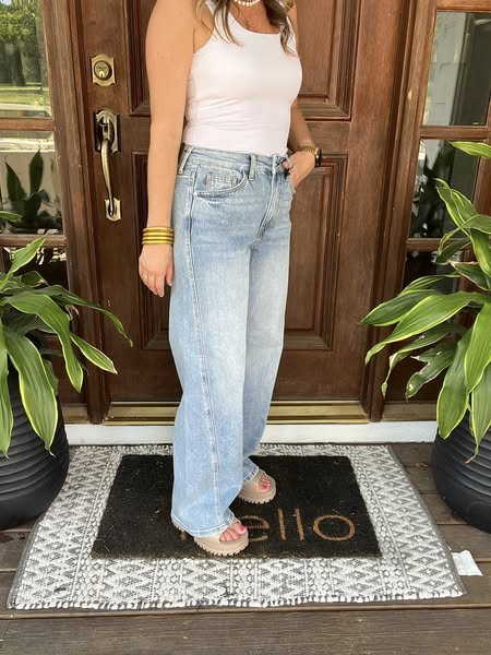 Judy Blue High Waisted Rigid Magic Twisted Side Seam Jeans