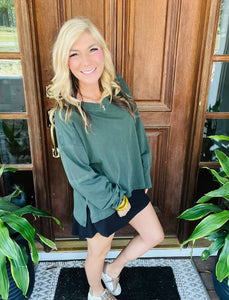 Mineral Wash V-Neck Relaxed Fit Top