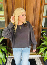 Load image into Gallery viewer, Long Sleeve Boxy Top
