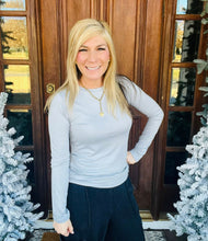 Load image into Gallery viewer, Fitted Buttery Soft Long Sleeve Top
