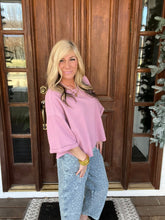 Load image into Gallery viewer, Dusty Rose Double Knit Exposed Seam Short Sleeve Top
