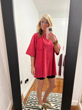 Load image into Gallery viewer, Easel Oversized Faux Pocket Tee
