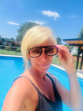 Load image into Gallery viewer, Luxe Sunnies
