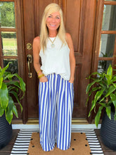 Load image into Gallery viewer, Striped Wide Leg Pants
