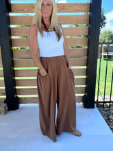 Load image into Gallery viewer, Flowy Wide Leg Pocket Pants: Black or Brown
