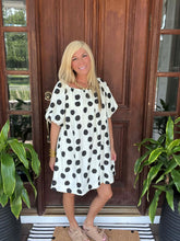 Load image into Gallery viewer, Polka Dot Puff Sleeve Dress
