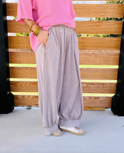 Load image into Gallery viewer, Stone Mineral Wash Cotton Balloon Pants
