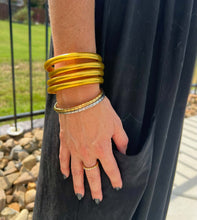 Load image into Gallery viewer, Waterproof 💧 Bamboo Tube Latch Bangle

