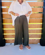 Load image into Gallery viewer, Zenana Casual Dressy Pants
