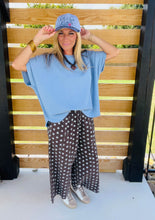 Load image into Gallery viewer, Waffleknit Half Sleeve Oversized Top

