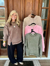 Load image into Gallery viewer, Acid Washed Double Ribbed Exposed Seam Pullover
